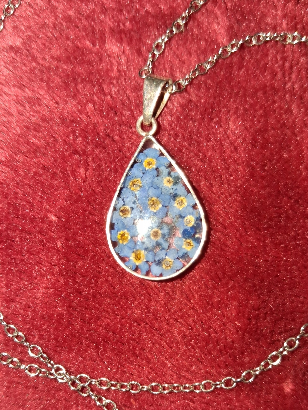 Vintage Mexican Sterling Silver Flower In Resin Necklace